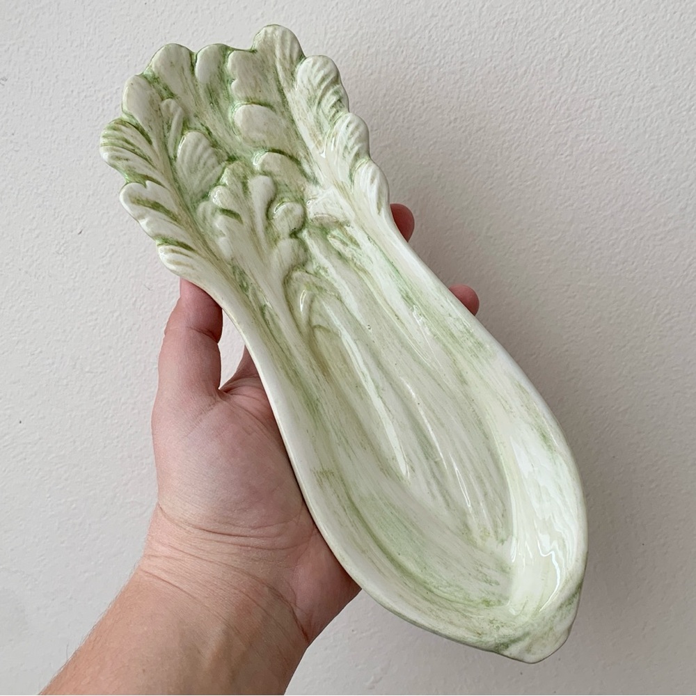 Handmade Kitchen Ceramic Pottery Vegetable Green Celery Shaped Decorative Dish